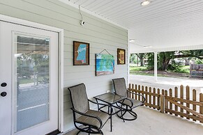 < 1 Mi to Shore & Pier: Relaxing Long Beach Escape