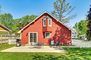 Walk to Reservoir: Cicero Home w/ Furnished Deck!