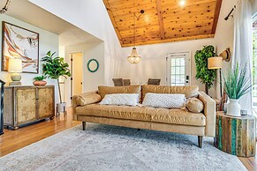 Walk to Reservoir: Cicero Home w/ Furnished Deck!
