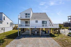 Deck & View: Oceanfront Oasis in Oak Island!