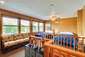 Walk to Wyalusing Beach: Cabin w/ River View!