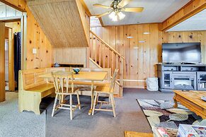 Walk to Wyalusing Beach: Cabin w/ River View!
