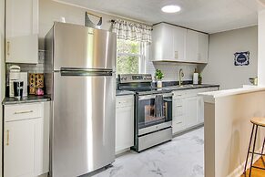 4 Mi to Nolichucky River: Apt w/ Shared Yard!