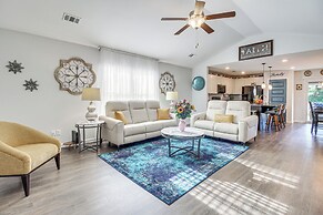 1 Mi to Shopping District: Chic Springfield Home