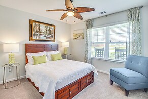 1 Mi to Shopping District: Chic Springfield Home