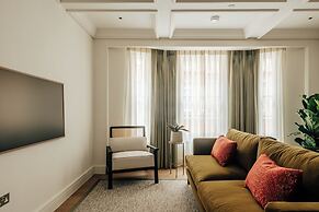 Claridge House by SLO