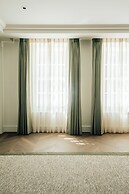 Claridge House by SLO