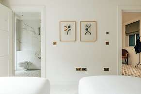Claridge House by SLO