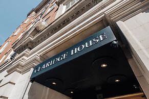 Claridge House by SLO