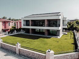 Sweet Home Kemer Apartments