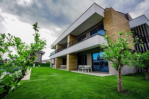 Sweet Home Kemer Apartments