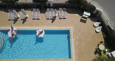 Sweet Home Kemer Apartments