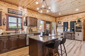 Splash Mountain Lodge 8 Bedroom Cabin