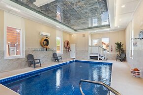 Splash Mountain Lodge 8 Bedroom Cabin