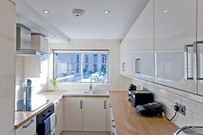 Imperial Queensway Apartment