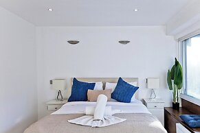 Imperial Queensway Apartment