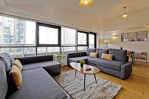Imperial Meridian Place Apartment