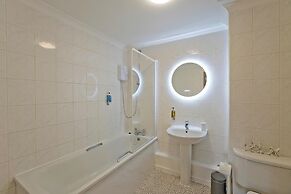Imperial Meridian Place Apartment