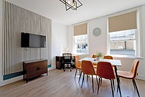 Imperial Balfe Street Apartment