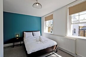 Imperial Balfe Street Apartment
