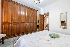 Spacious Three Room Apartment in the Heart of Orosei