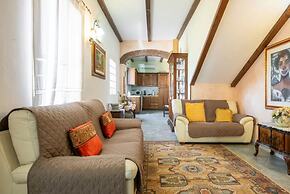 Spacious Three Room Apartment in the Heart of Orosei