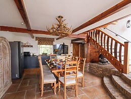 Crossbutts Farmhouse