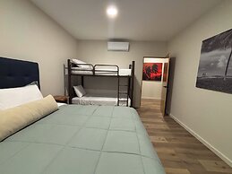 Lora Loca Inn