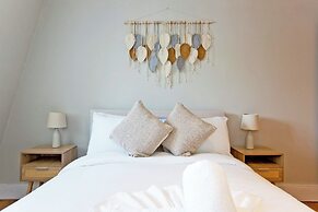 Imperial Hogarth Road Apartment