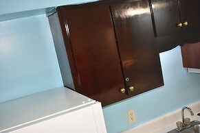 GUEST COTTAGES & SUITES