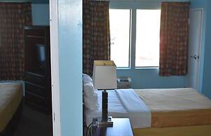 GUEST COTTAGES & SUITES