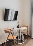 KLEO by Zoia Living