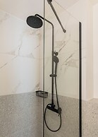KLEO by Zoia Living