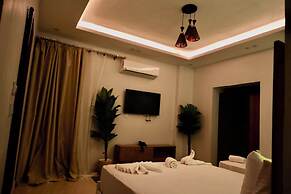 Triple Garden View Hotel