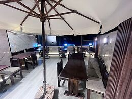 Triple Garden View Hotel