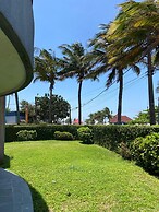 Casa Alto Padrão Frente ao Mar