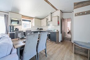 Aquadrome Abode - Billing Aquadrome