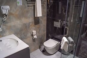 Meridian Plaza by Reikartz