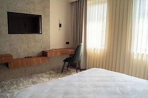 Meridian Plaza by Reikartz