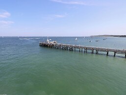 Cape 12,