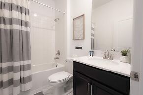 Fantasy Stay in 5 bed at Storey Lake