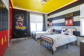 Fantasy Stay in 5 bed at Storey Lake