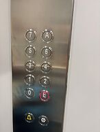 Meridian Rooms