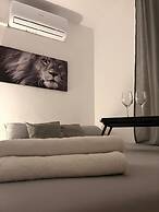 Meridian Rooms