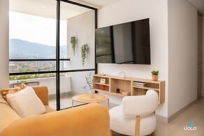 Grand By Jalo