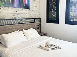 Amine Apart-Hotel by Stayinn