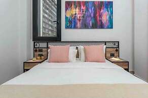 Amine Apart-Hotel by Stayinn