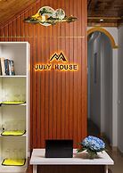 July House Central Sapa