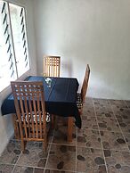 Mahina Lodge