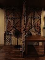Mahina Lodge